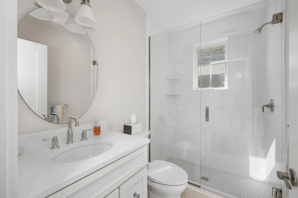 21 Badgers Island W Kittery ME 03904