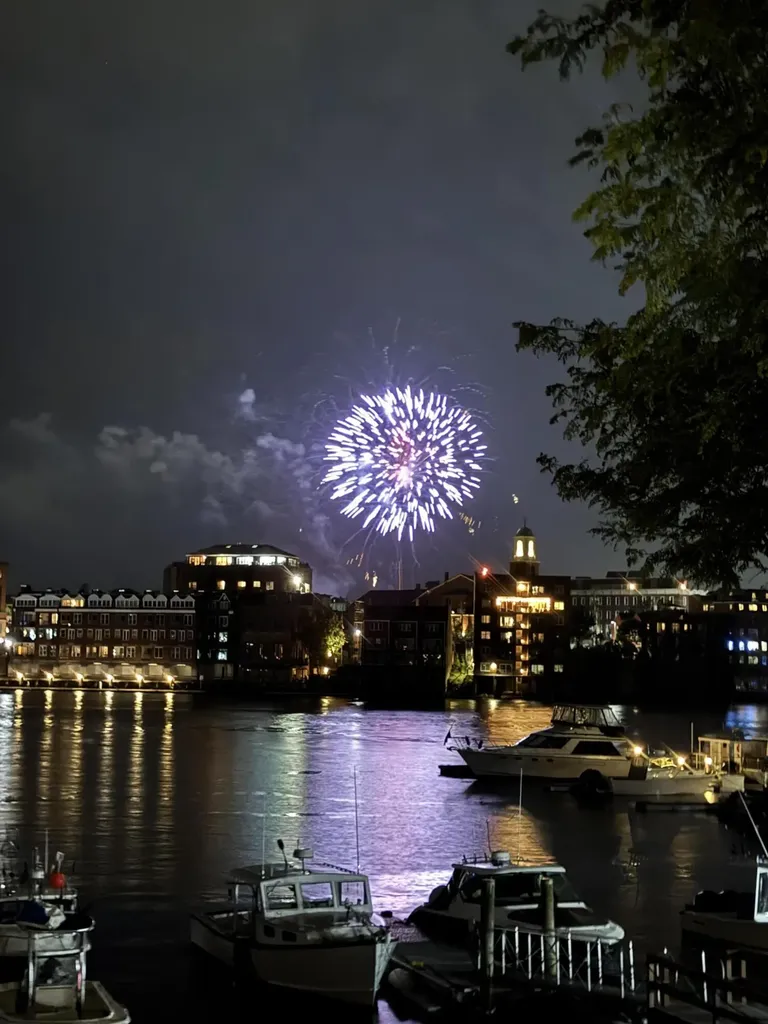21 Badgers Island W Kittery ME 03904