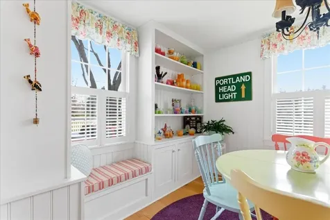 15 Grover Road Cape Elizabeth ME 04107