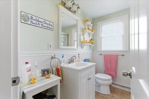 15 Grover Road Cape Elizabeth ME 04107