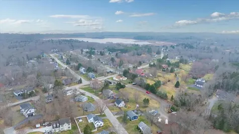 15 Grover Road Cape Elizabeth ME 04107
