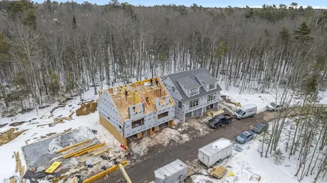 8 Creekside Court Kennebunk ME 04043