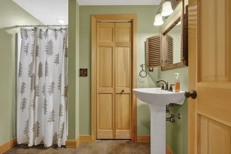 103 Will View Road Bethel ME 04217