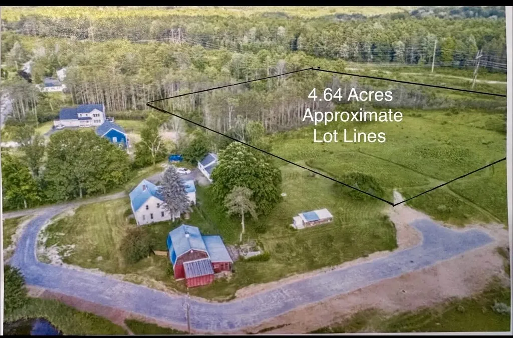 12 Bumblebee Road Gorham ME 04038