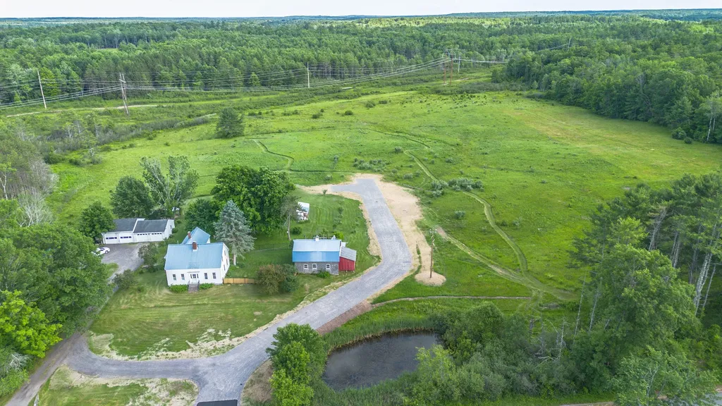 12 Bumblebee Road Gorham ME 04038