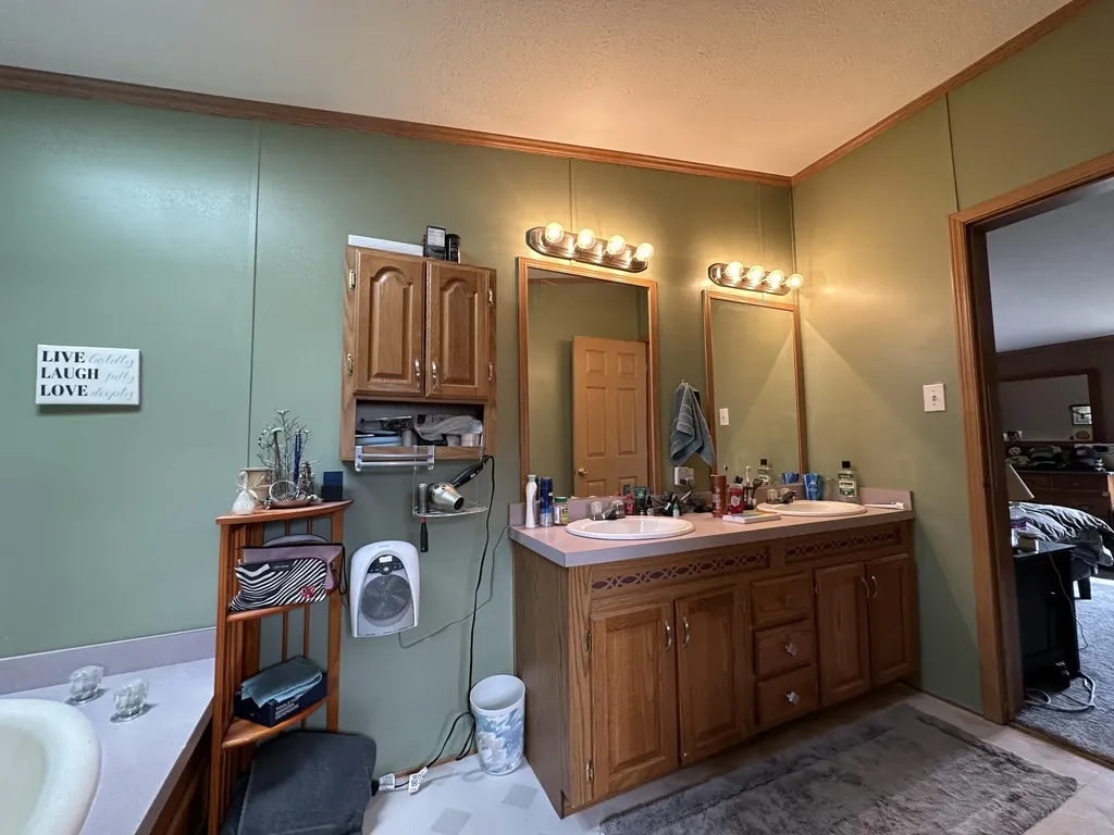 258 Birchwood Terrace Pittsfield ME 04967