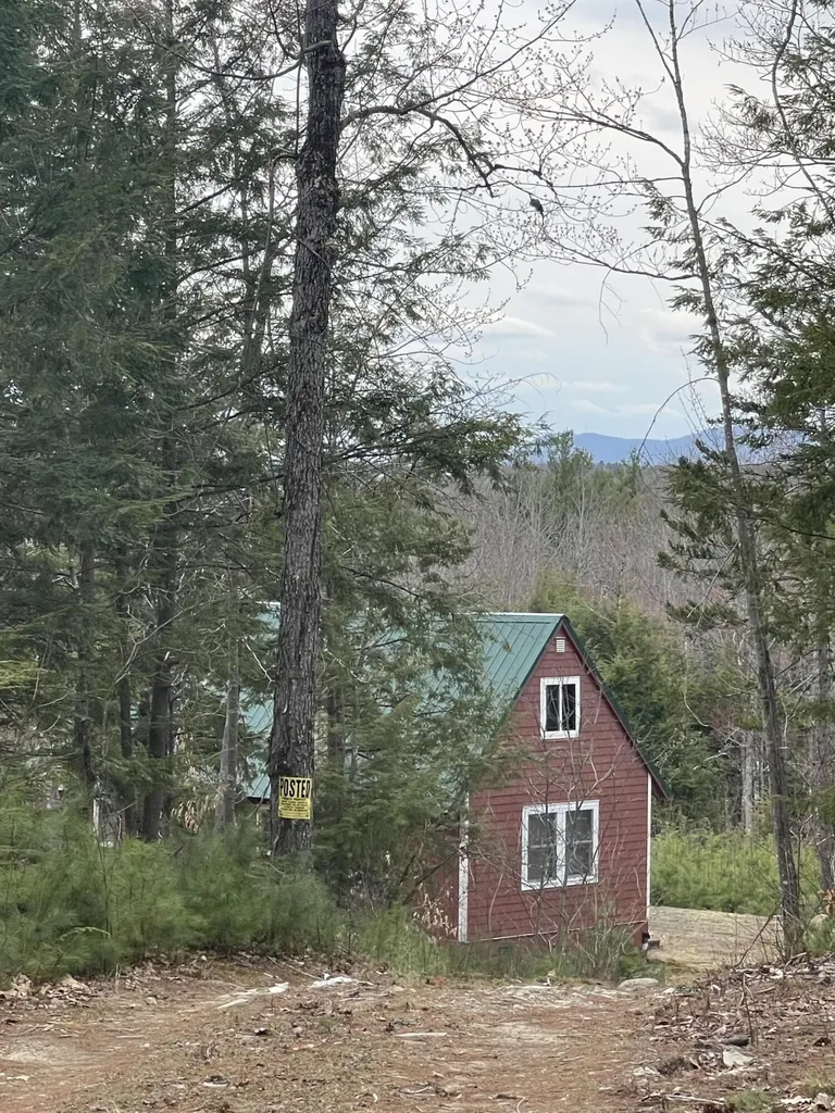 173 N Tamworth Road Oxford ME 04270