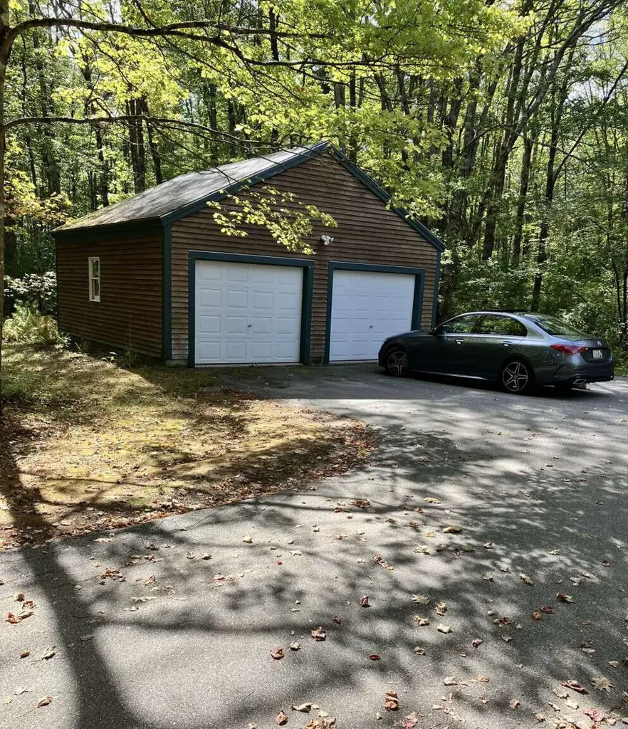 1070 Coles Hill Road Wells ME 04090