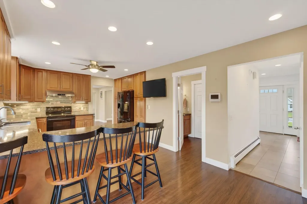 27 Forest Park Waterville ME 04901