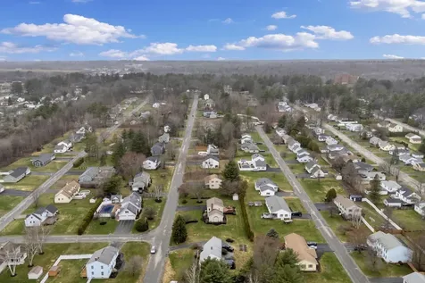 27 Forest Park Waterville ME 04901