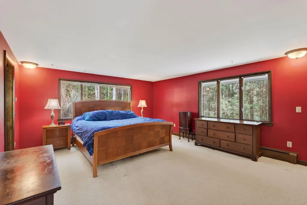 7 Brookside Drive Falmouth ME 04105