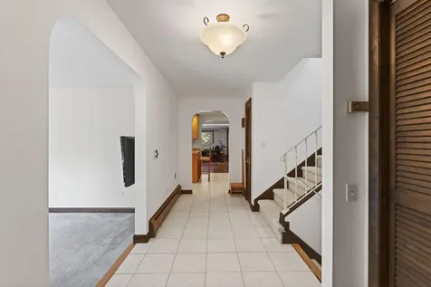 7 Brookside Drive Falmouth ME 04105