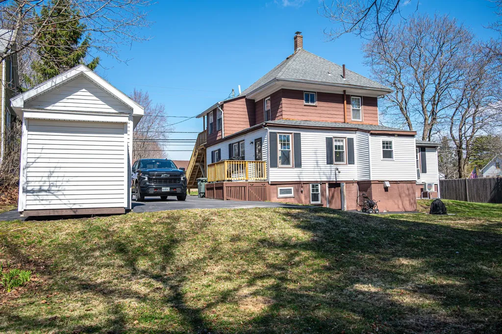 243 Bridge Street Westbrook ME 04092