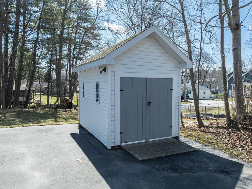 243 Bridge Street Westbrook ME 04092