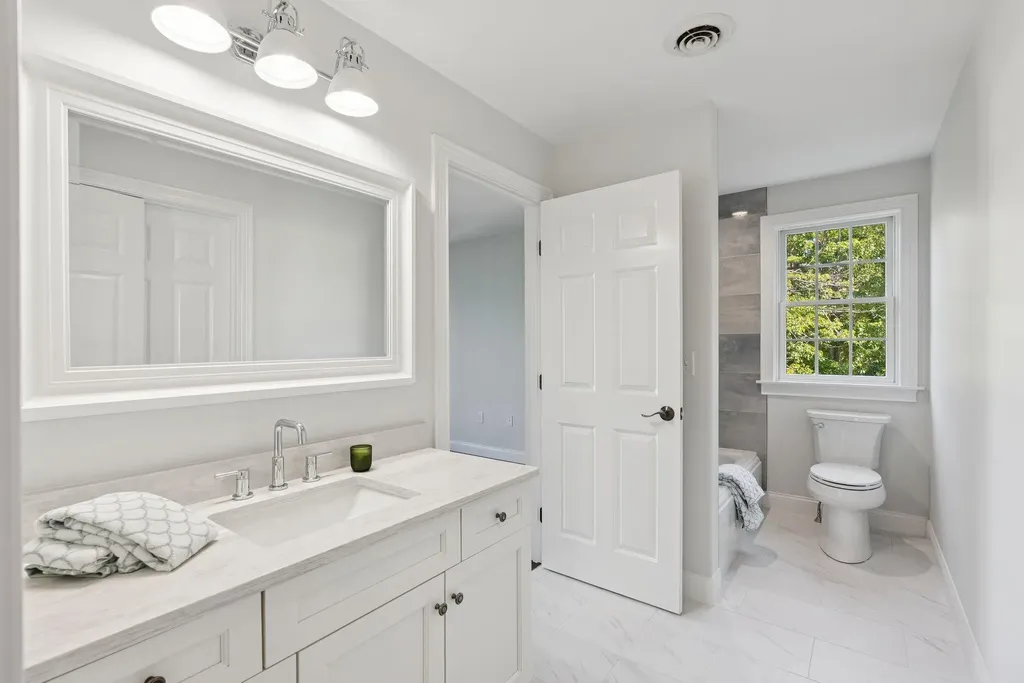 8 Harrison Avenue York ME 03909