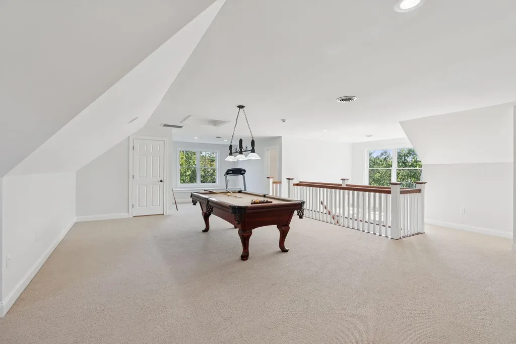 8 Harrison Avenue York ME 03909