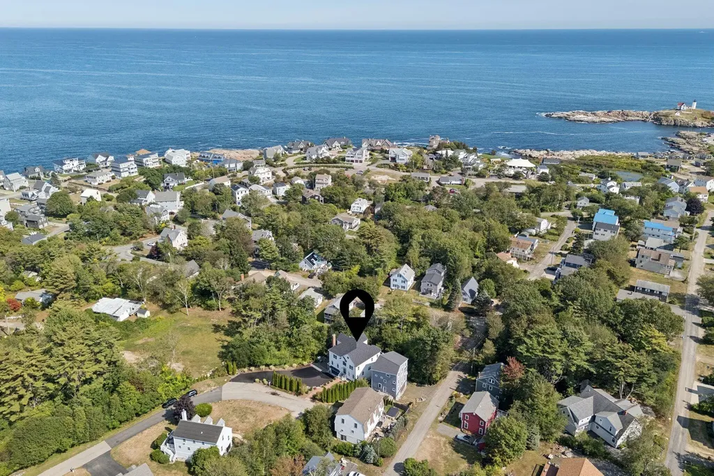 8 Harrison Avenue York ME 03909