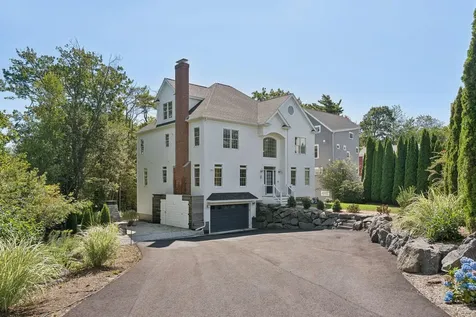 8 Harrison Avenue York ME 03909