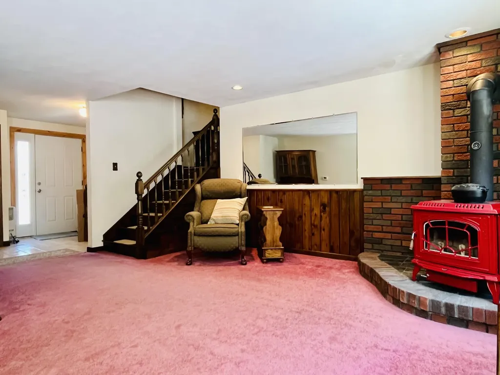 76 Rayville Road Otisfield ME 04270
