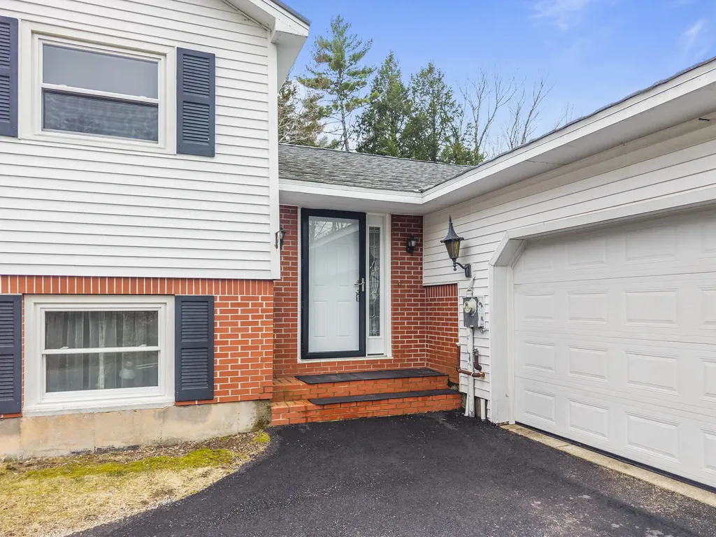 76 Rayville Road Otisfield ME 04270