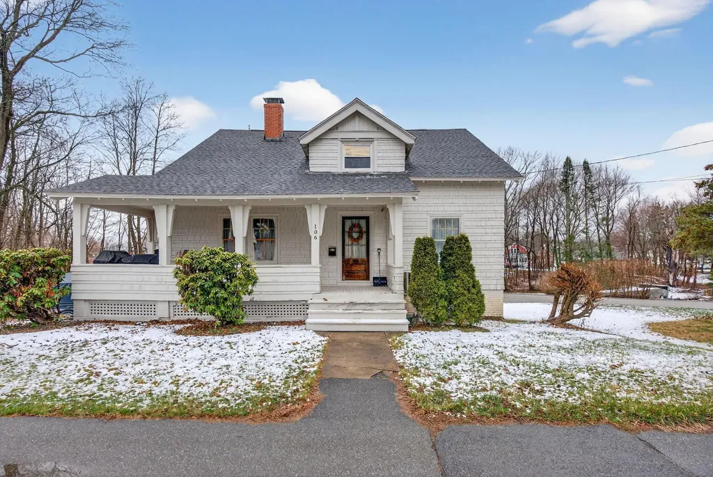 106 North Street Saco ME 04072