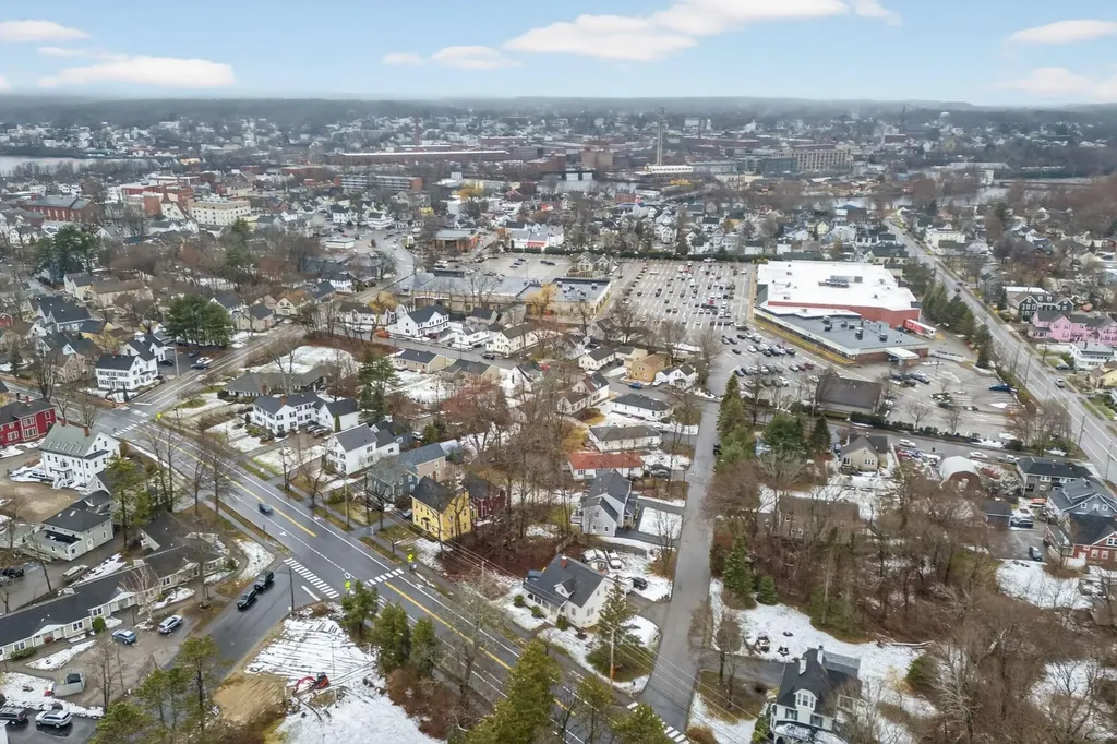 106 North Street Saco ME 04072