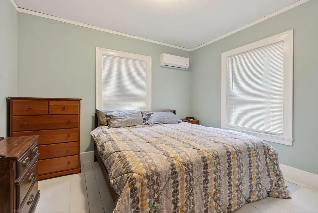 106 North Street Saco ME 04072