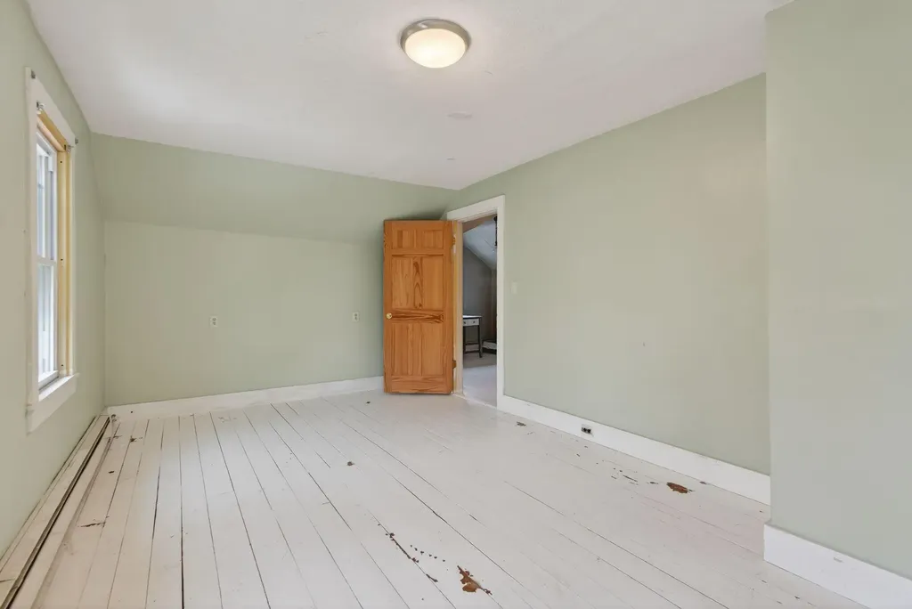 106 North Street Saco ME 04072