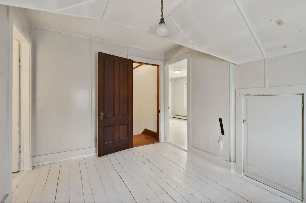 106 North Street Saco ME 04072