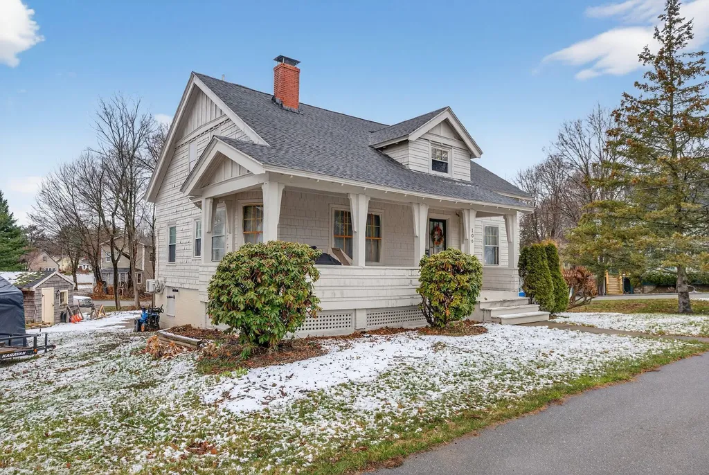 106 North Street Saco ME 04072