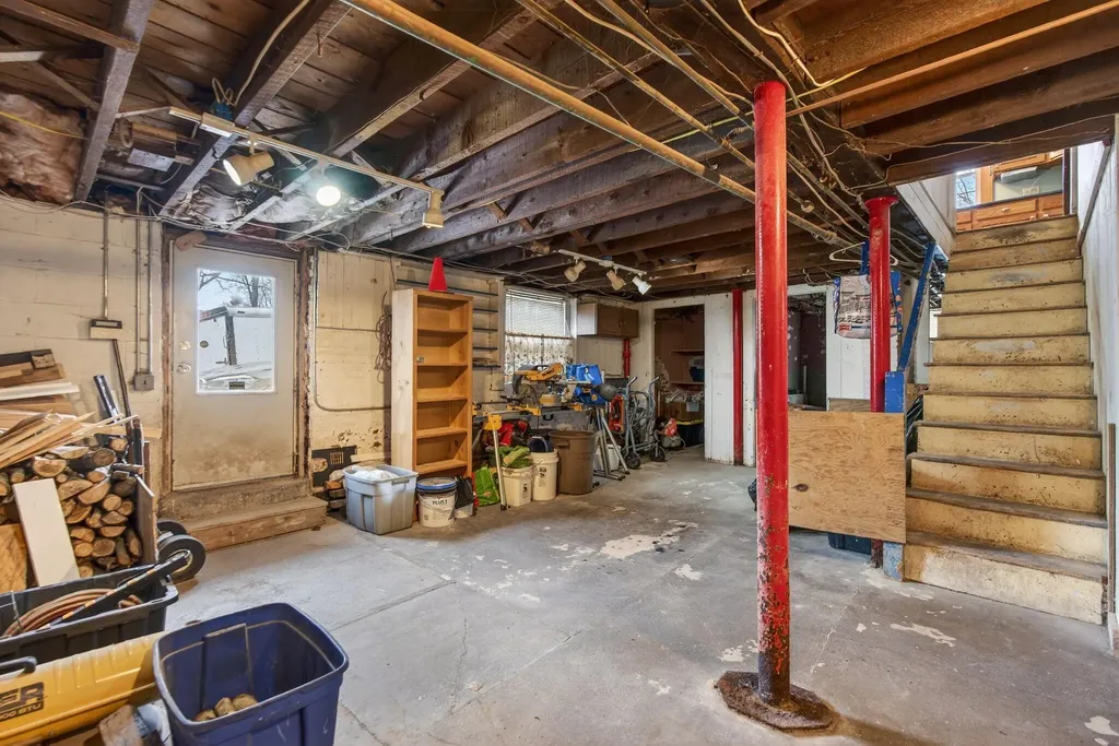 106 North Street Saco ME 04072