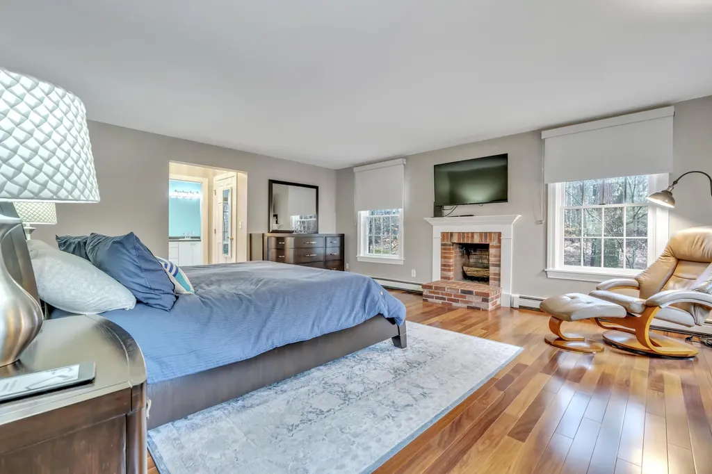 30 Rebecca Road Ogunquit ME 03907