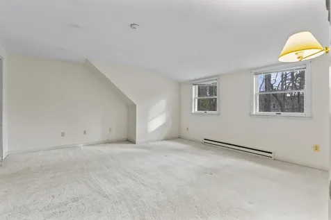 27 Cluf Bay Road Brunswick ME 04011