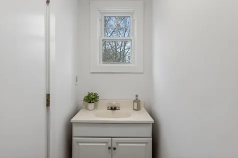 53 Corliss Street Bath ME 04530
