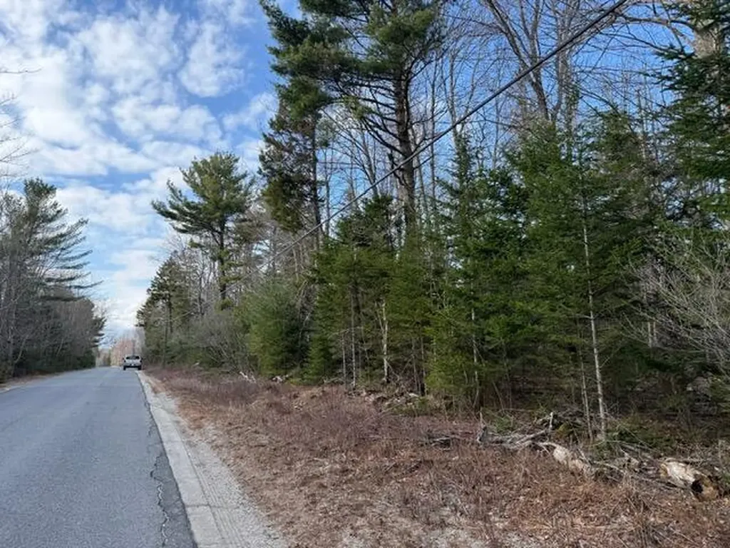 0 N Range Road N Blue Hill ME 04614