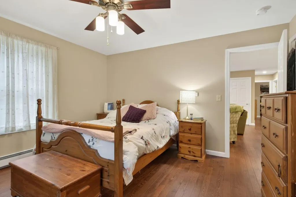9 Alder Road Naples ME 04055