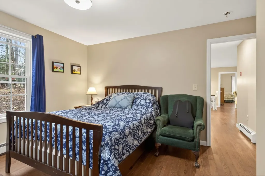 9 Alder Road Naples ME 04055