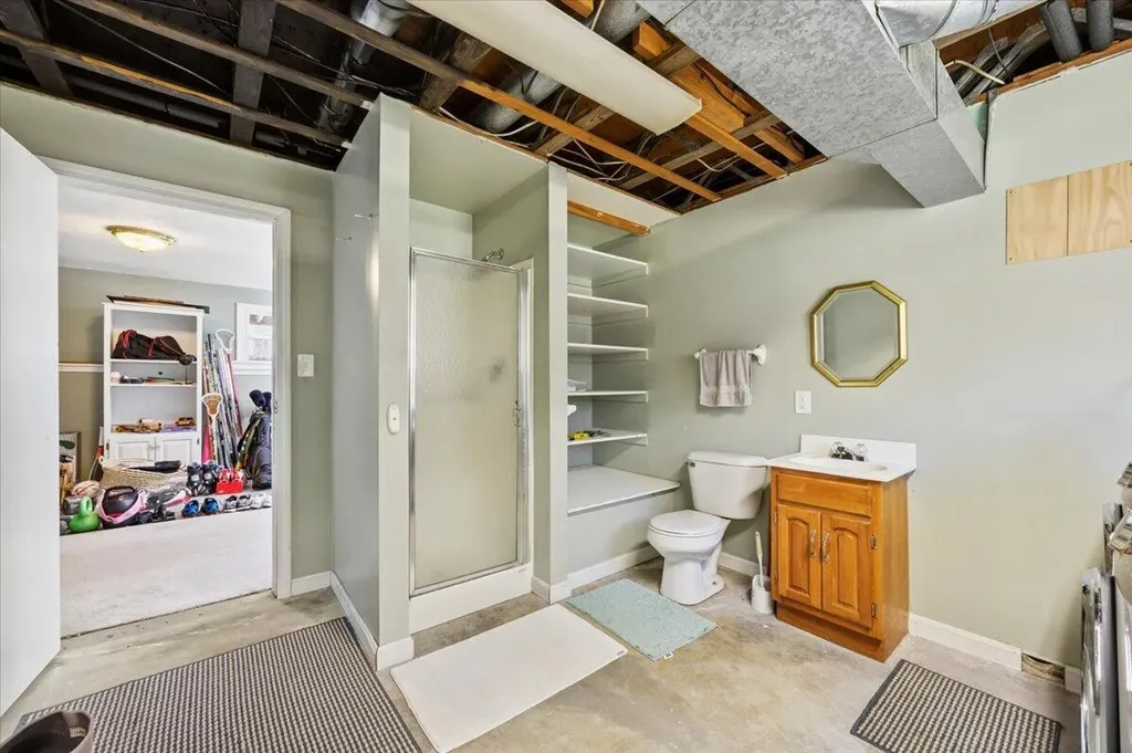 9 Ranwall Avenue Saco ME 04072