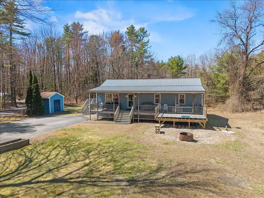 9 Ranwall Avenue Saco ME 04072