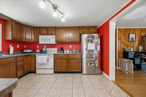 9 Ranwall Avenue Saco ME 04072