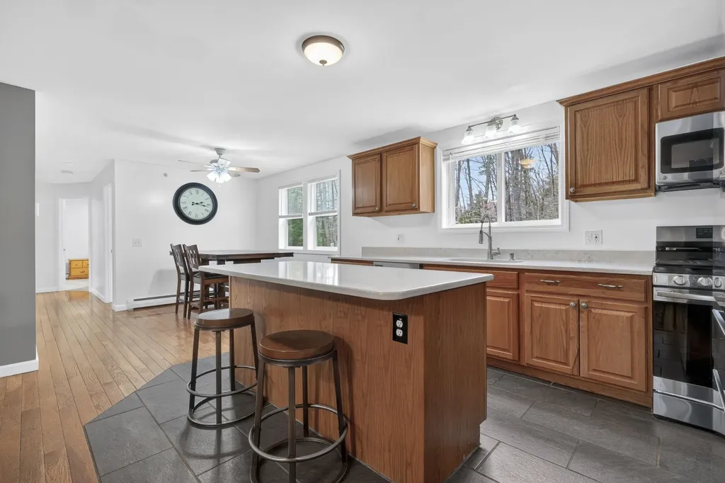 24 Shyannes Way Gorham ME 04038