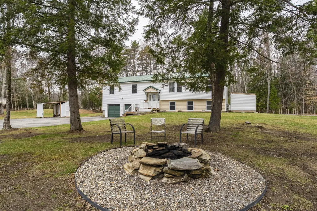 24 Shyannes Way Gorham ME 04038