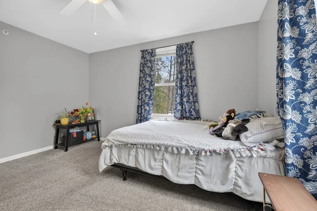 24 Shyannes Way Gorham ME 04038