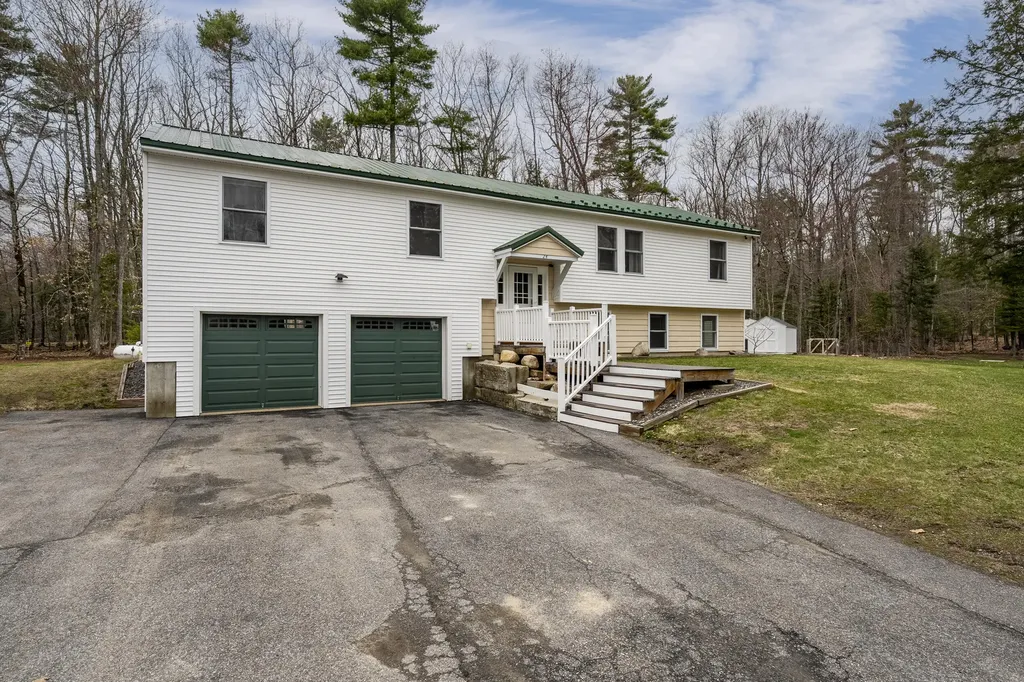 24 Shyannes Way Gorham ME 04038