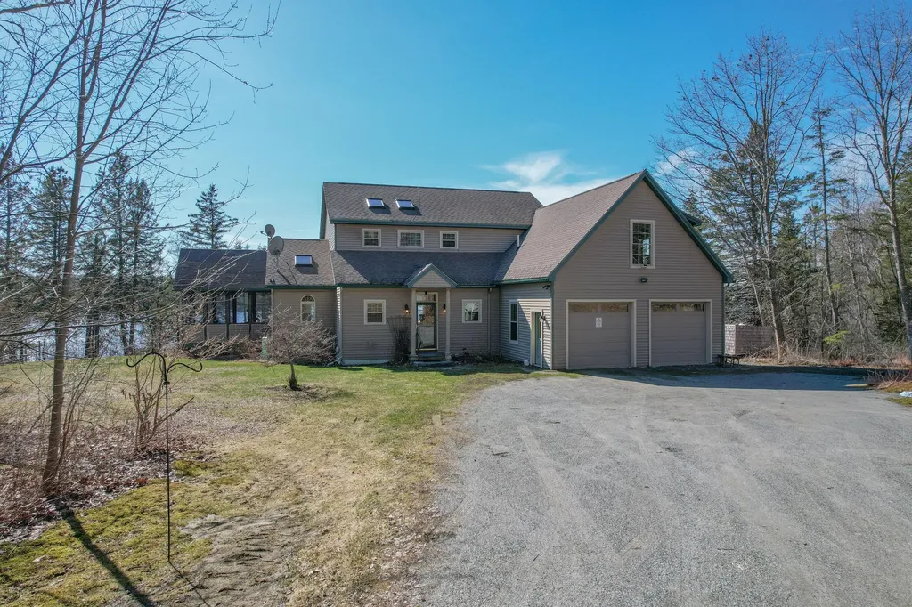 49 Bagaduce Lane Penobscot ME 04476