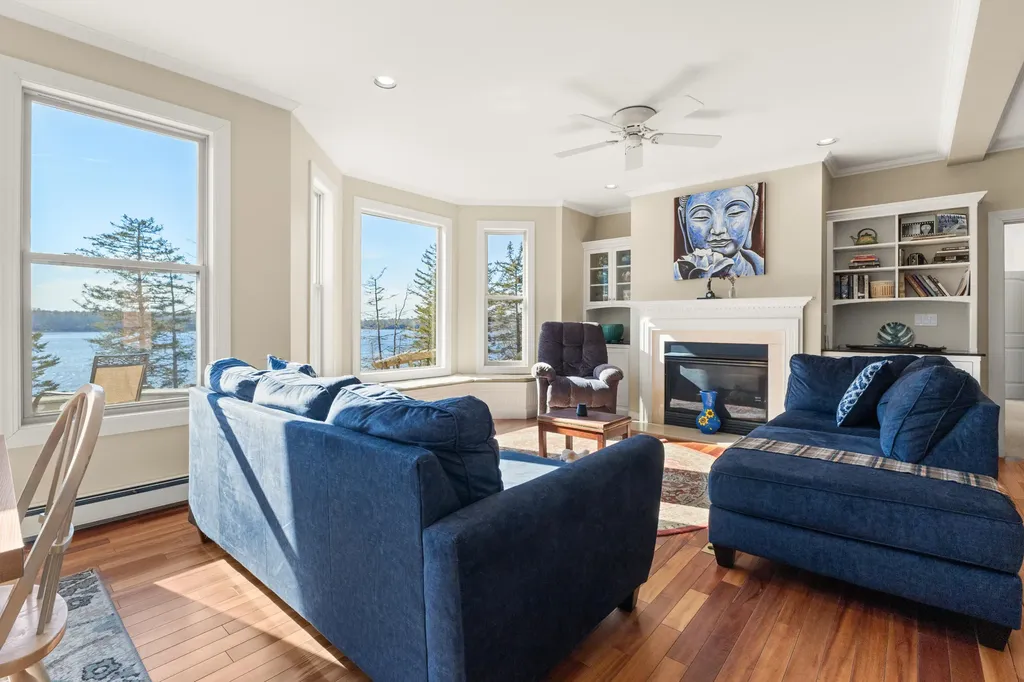 49 Bagaduce Lane Penobscot ME 04476