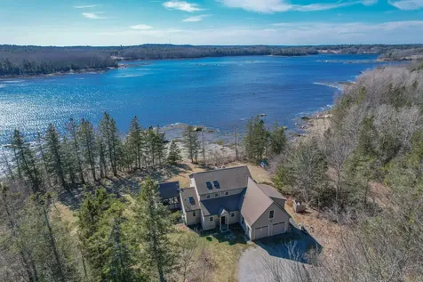 49 Bagaduce Lane Penobscot ME 04476