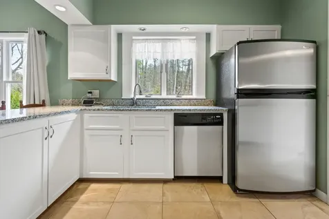 54 Sunset Avenue Auburn ME 04210