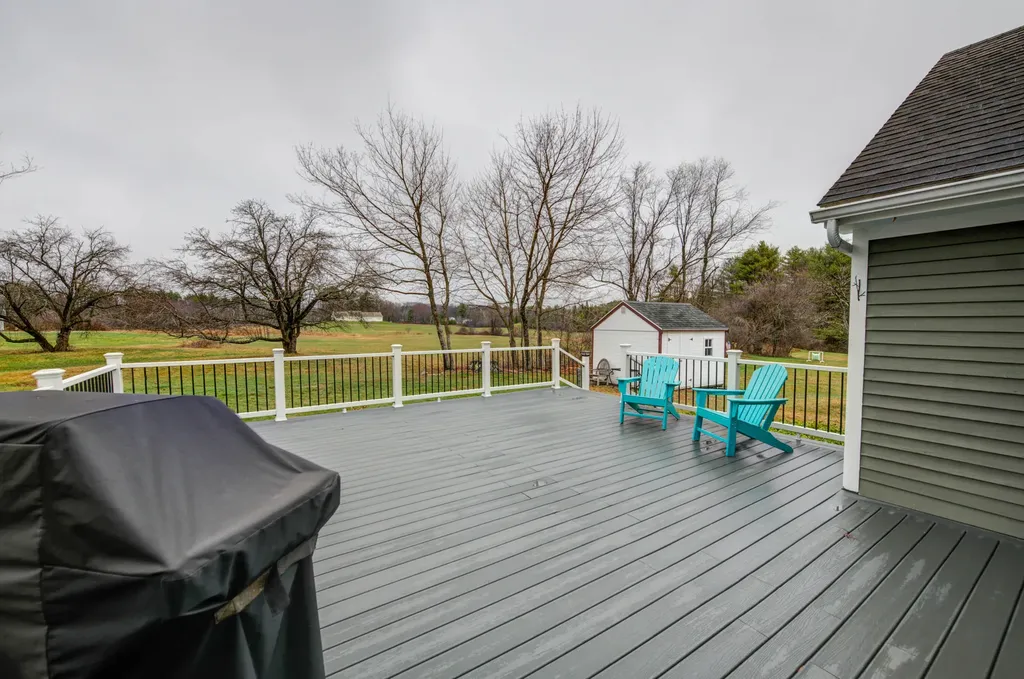 315 River Road Windham ME 04062
