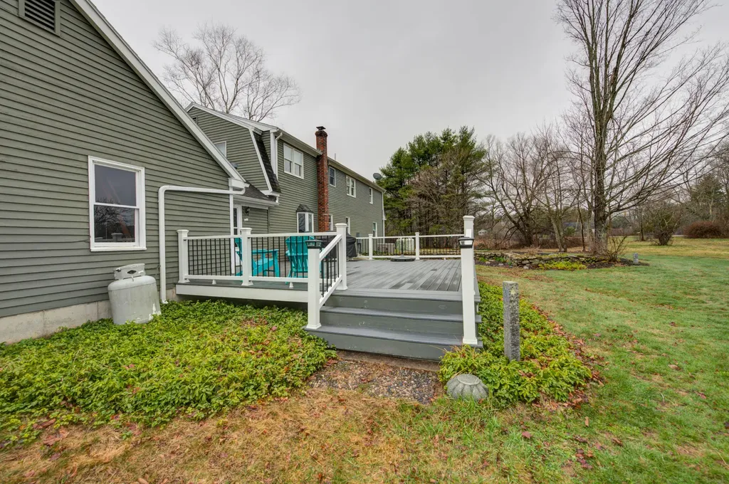 315 River Road Windham ME 04062